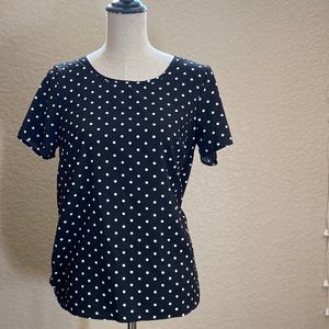 Polka dot top in black and white
